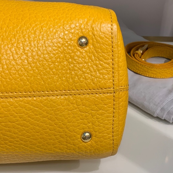 Fendi Yellow Duffle - Picture 7 of 8